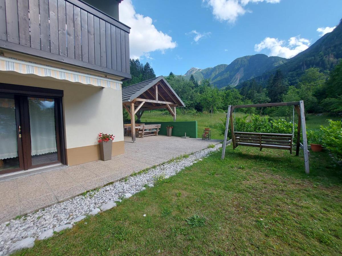 Apartmaji Katrc Soča Eksteriør bilde