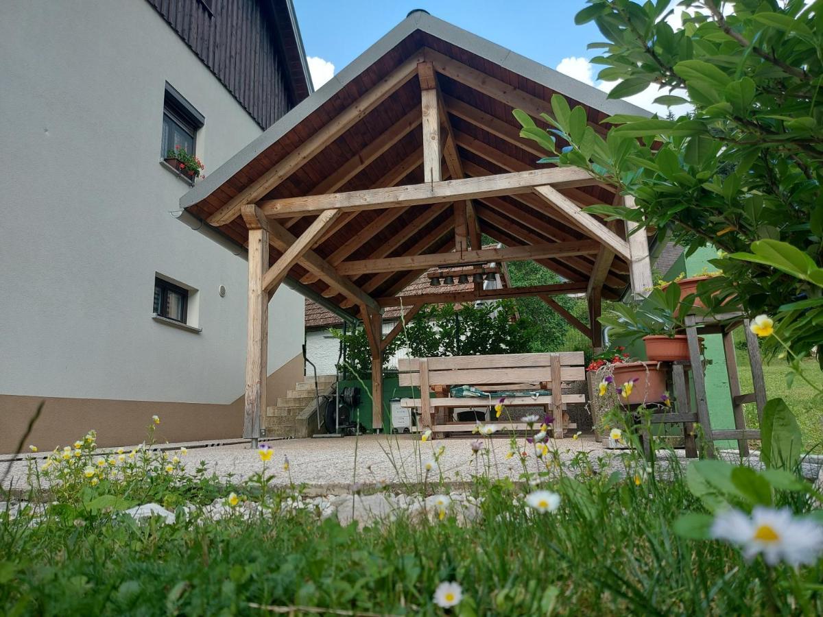 Apartmaji Katrc Soča Eksteriør bilde