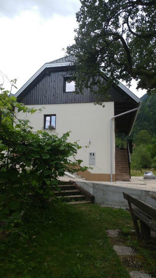 Apartmaji Katrc Soča Eksteriør bilde